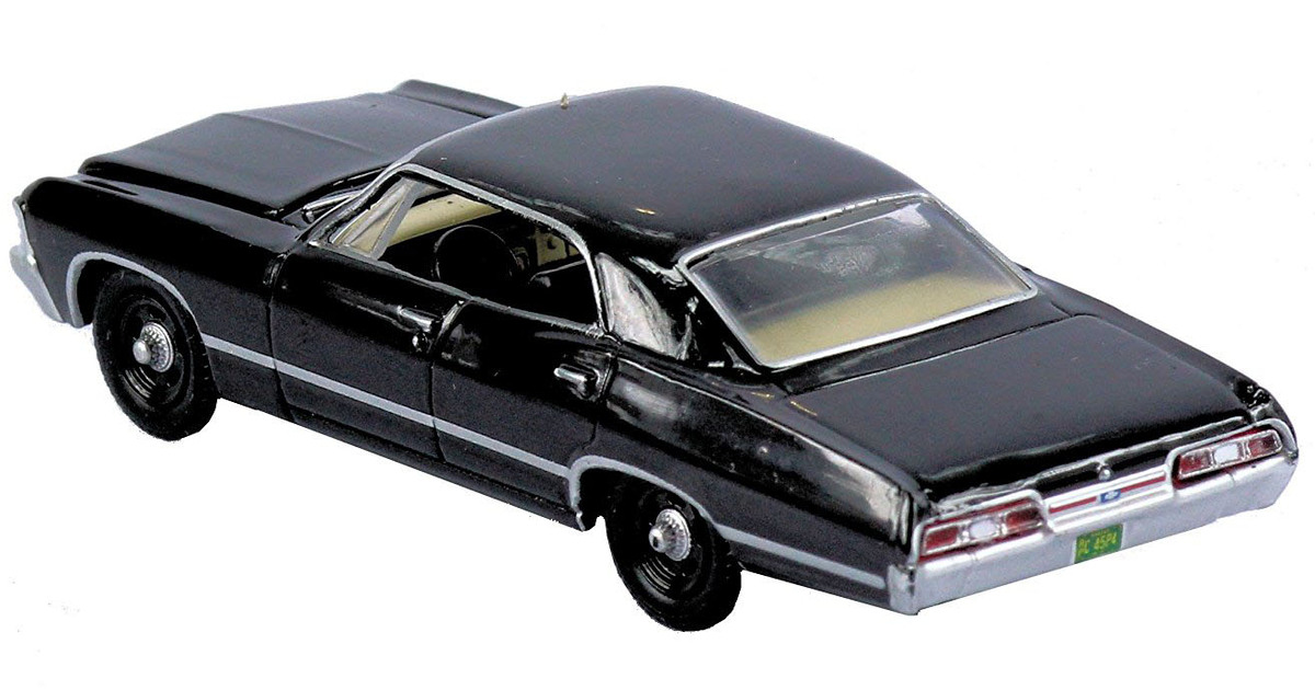 Supernatural 1/64 Die-Cast Car - 1967 Chevrolet Impala (Loot Crate  Exclusive)