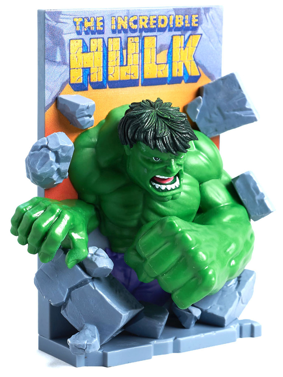 The Incredible Hulk Collectible Figure 3D Comic Standee