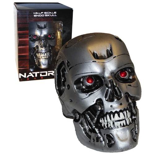 Terminator Genisys Collectible Half Scale Endo Skull Model - Loot Crate Exclusive - New, Mint